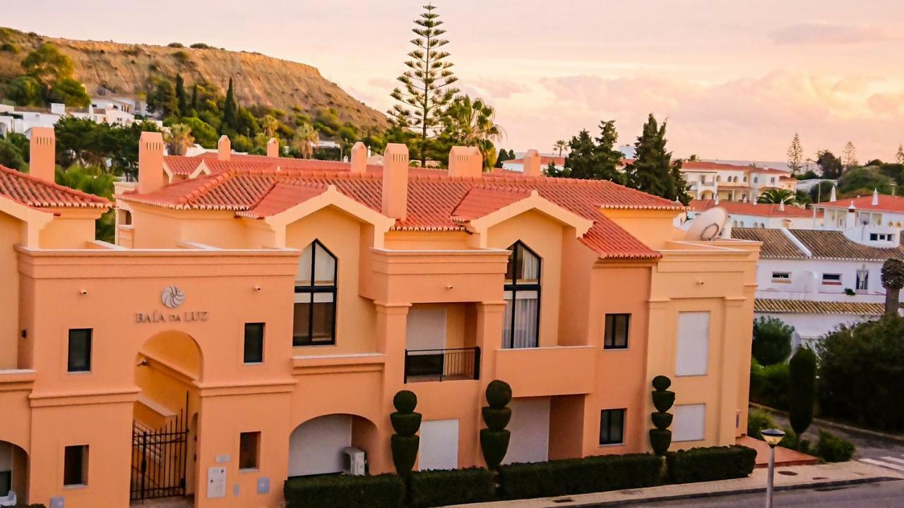 Luxury 3-Bedroom Apartment At High-End Praia Da Luz Exterior photo